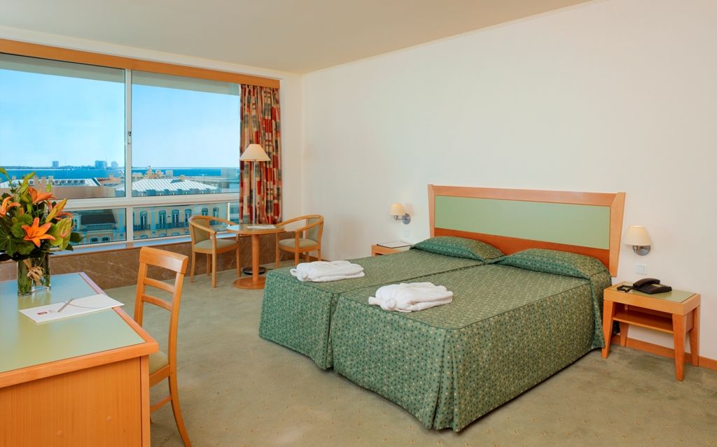 Luna Esperanca Centro Hotel Setúbal Szoba fotó